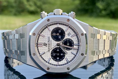 audemars piguet royal oak chrono usato|Audemars Piguet royal oak backside.